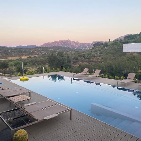 Sweet Cugnana Bed & Breakfast Bagian luar foto